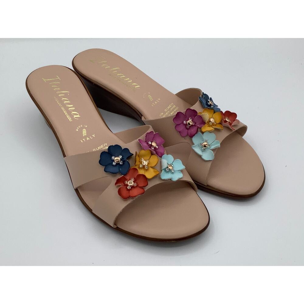 Italiana‎ Slides with Flower Details Size 11 EUC Women's